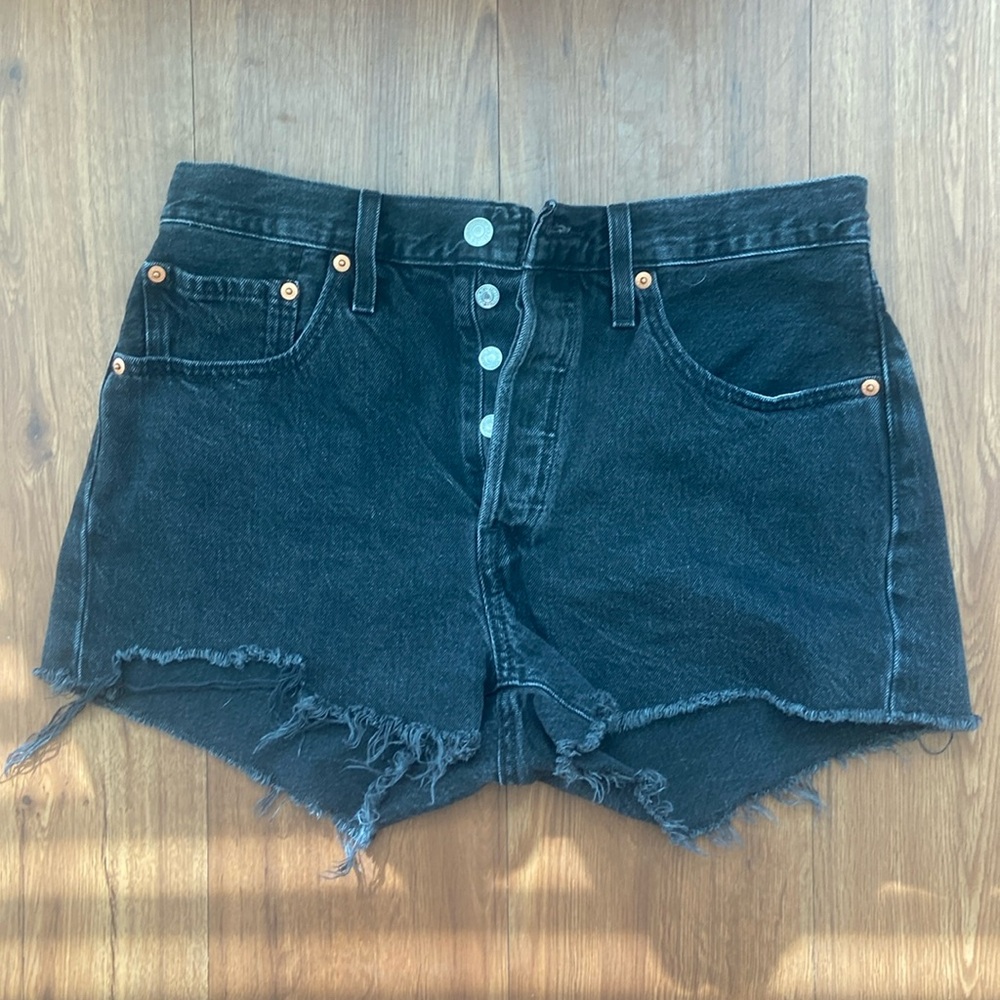 Levi’s black shorts